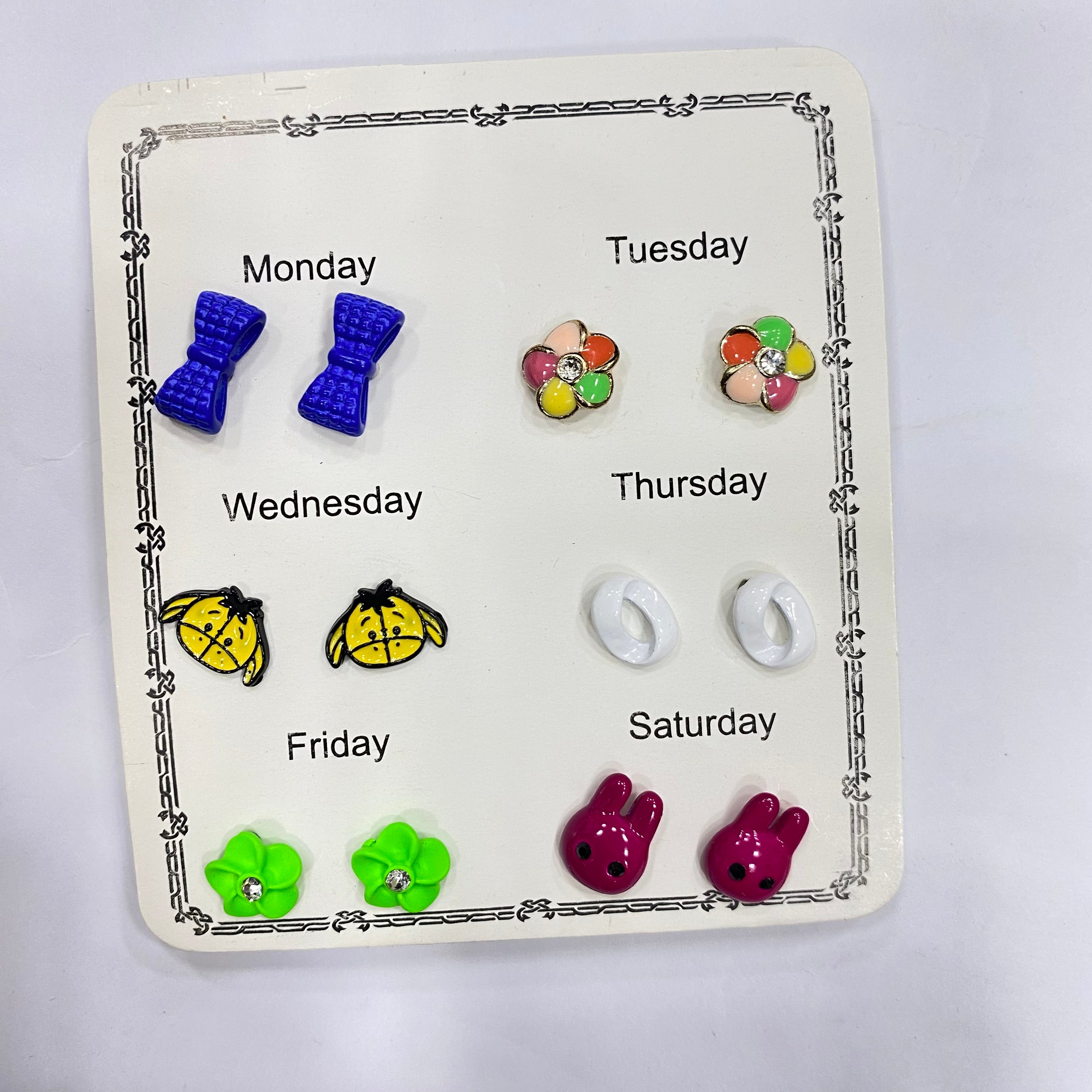 ✨ Metal Studs Card – Single Card (6 Tops) | Pack of 12 | Mix Designs