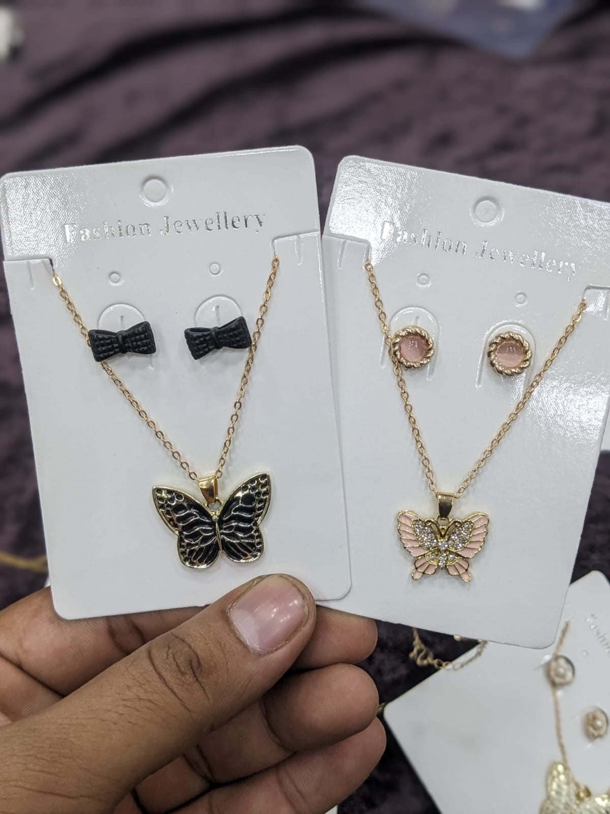 🦋 Butterfly & Stylish Pendants – 12 Pcs Mix Pack 🎀