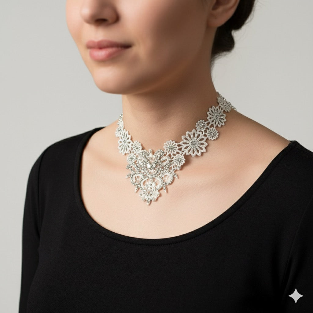 ✨ Elegant Neck Choker – Trendy & Stylish ✨