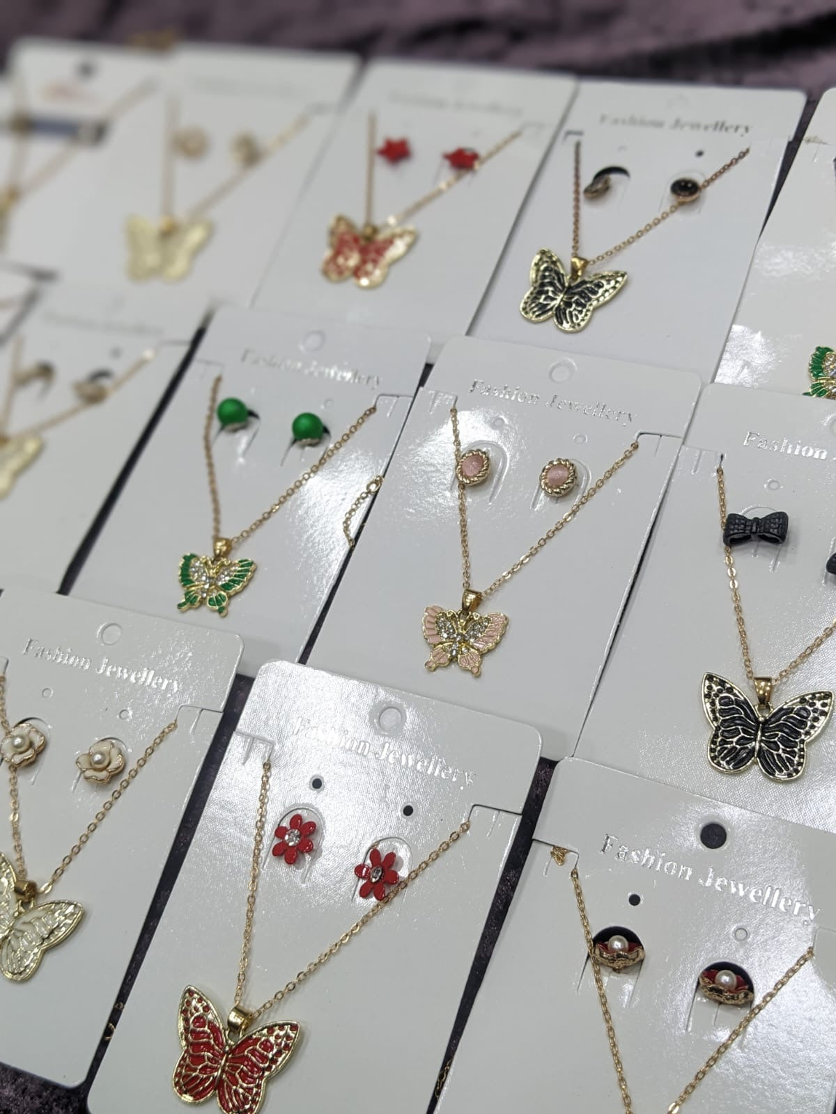 🦋 Butterfly & Stylish Pendants – 12 Pcs Mix Pack 🎀