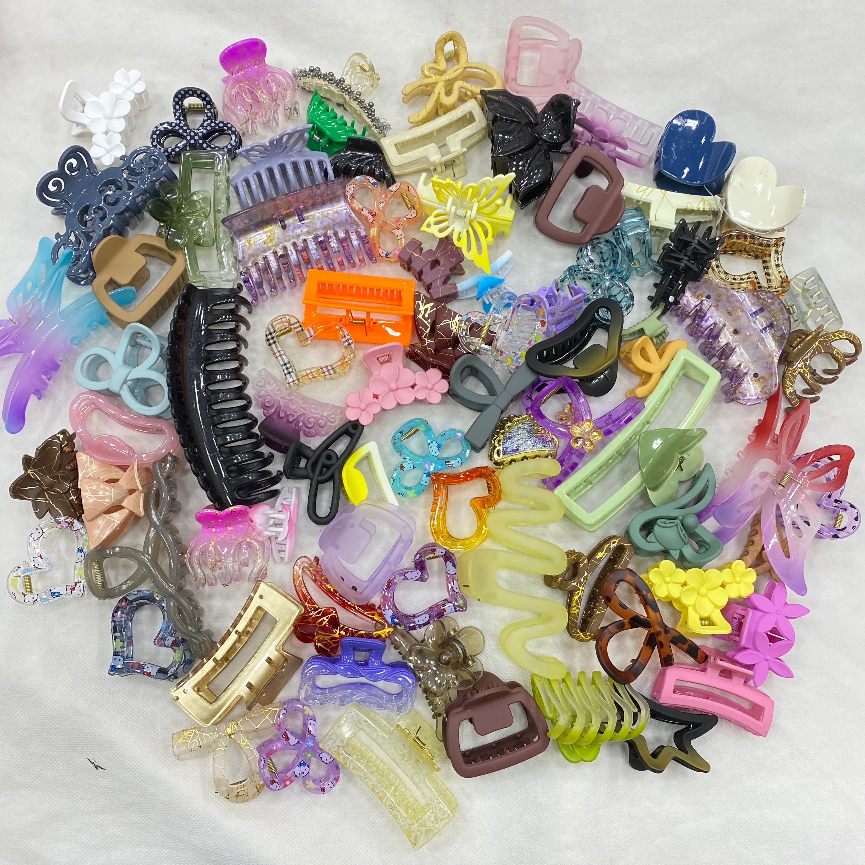 ✨ Imported China Catchers – Wholesale 1Kg Deal
 (Includes 75 Pieces Mix Sizes) 📦