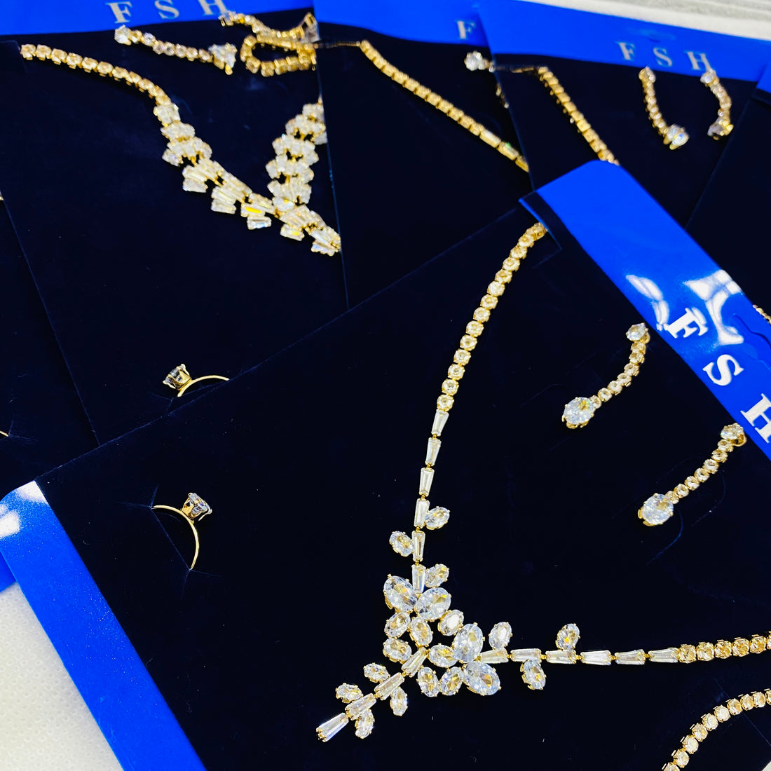 ✨ Premium Zircon Necklace Combo Sets